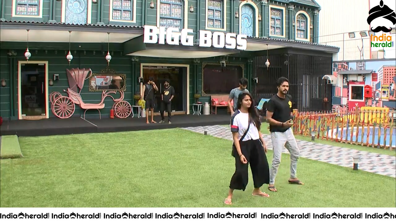 Bigg Boss Tamil Season 3 Day 87 Hot Wallpapers Set 1