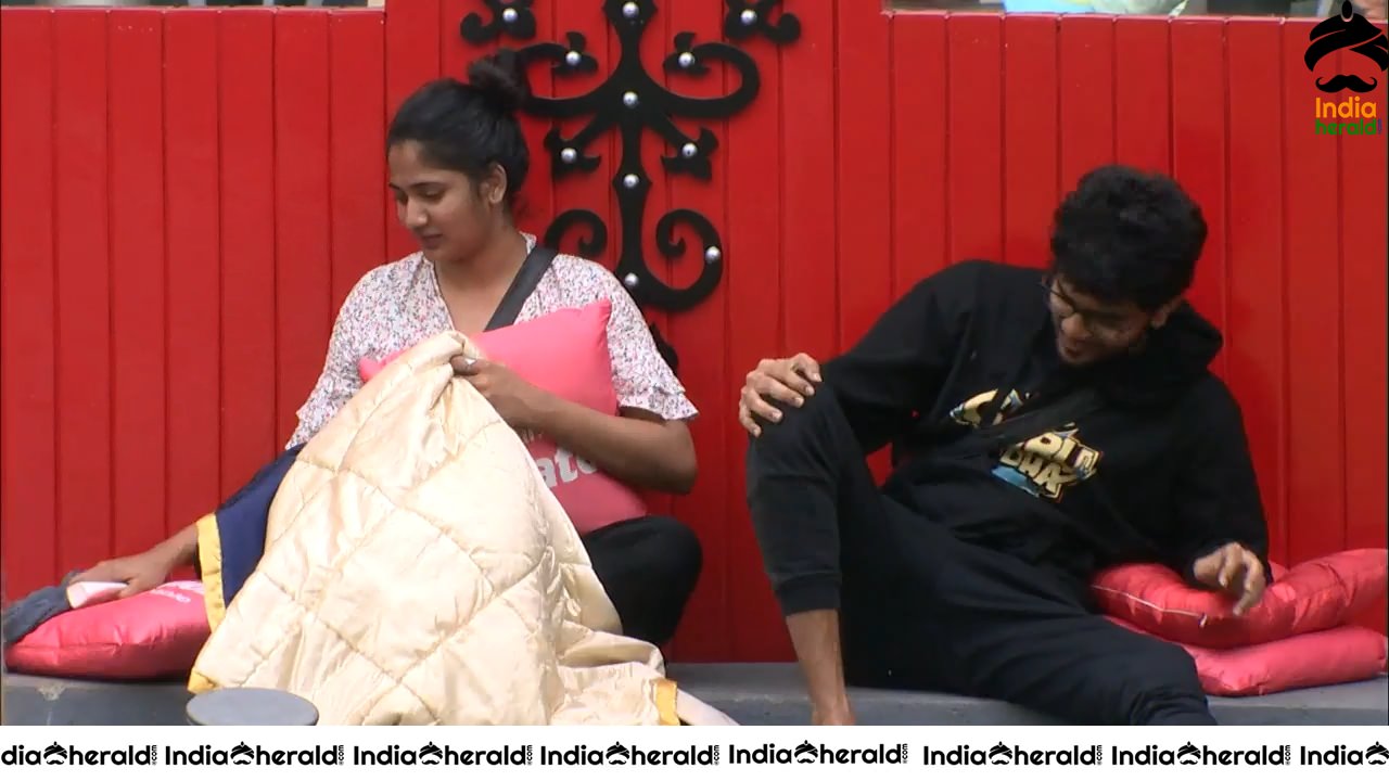 Bigg Boss Tamil Season 3 Day 88 Hot Wallpapers Set 1