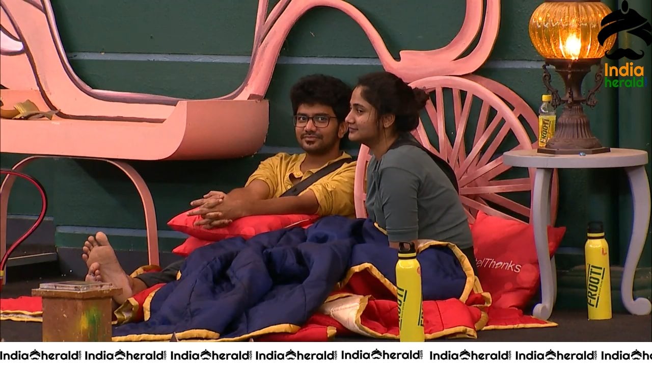 Bigg Boss Tamil Season 3 Day 89 Hot Wallpapers Set 1