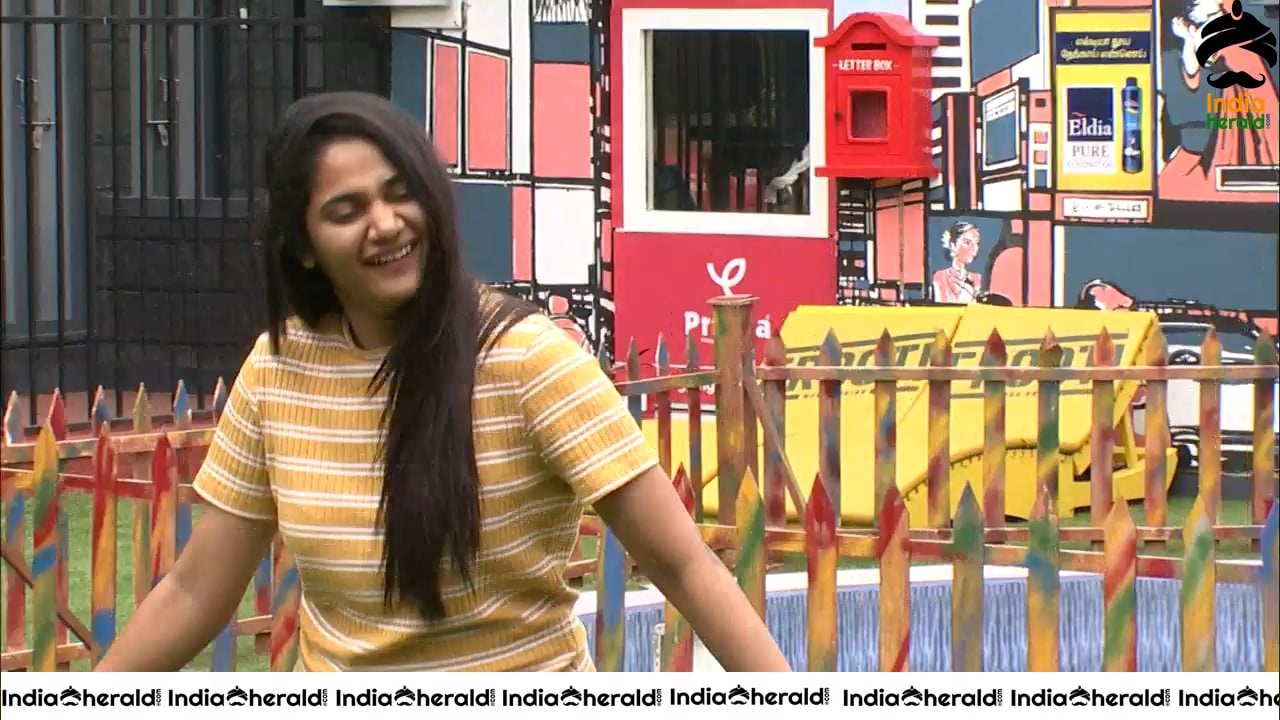 Bigg Boss Tamil Season 3 Day 94 Hot Wallpapers Set 1