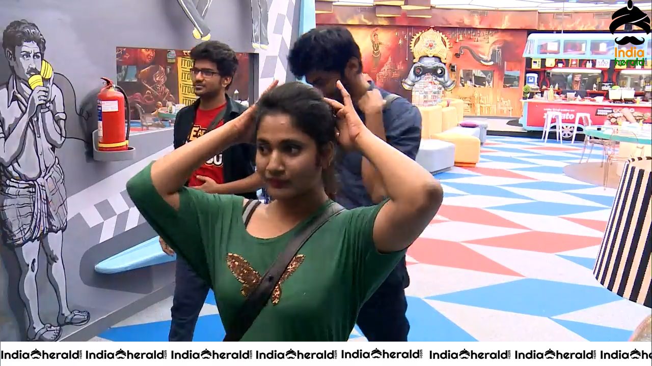 Bigg Boss Tamil Season 3 Day 94 Hot Wallpapers Set 4