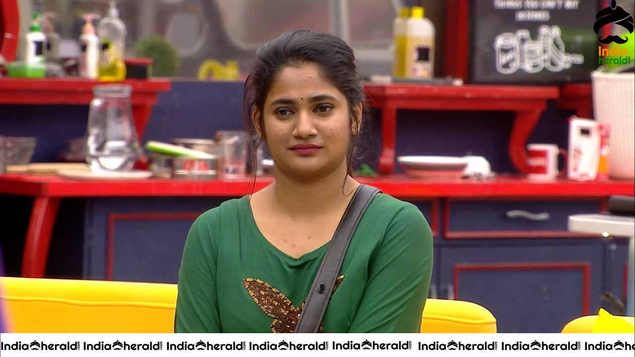 Bigg Boss Tamil Season 3 Day 94 Hot Wallpapers Set 5
