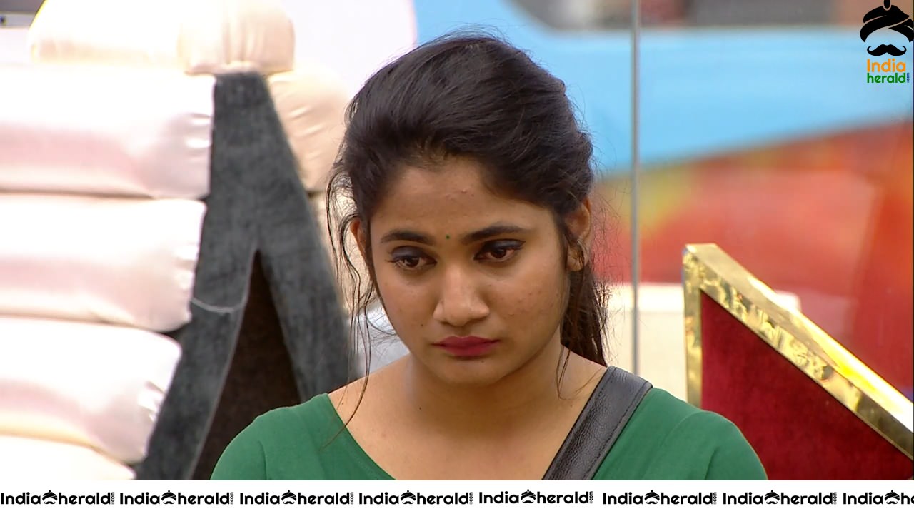 Bigg Boss Tamil Season 3 Day 95 Hot Wallpapers Set 2