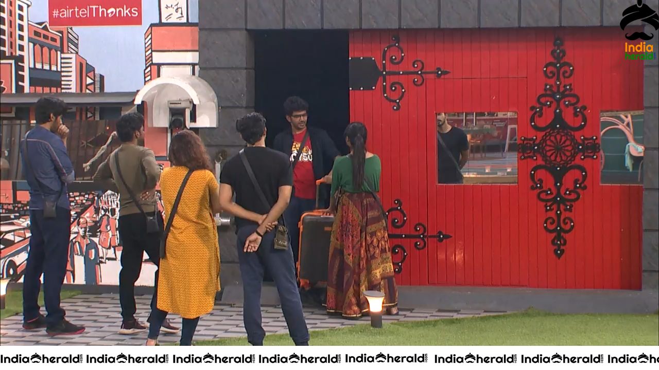 Bigg Boss Tamil Season 3 Day 95 Hot Wallpapers Set 2