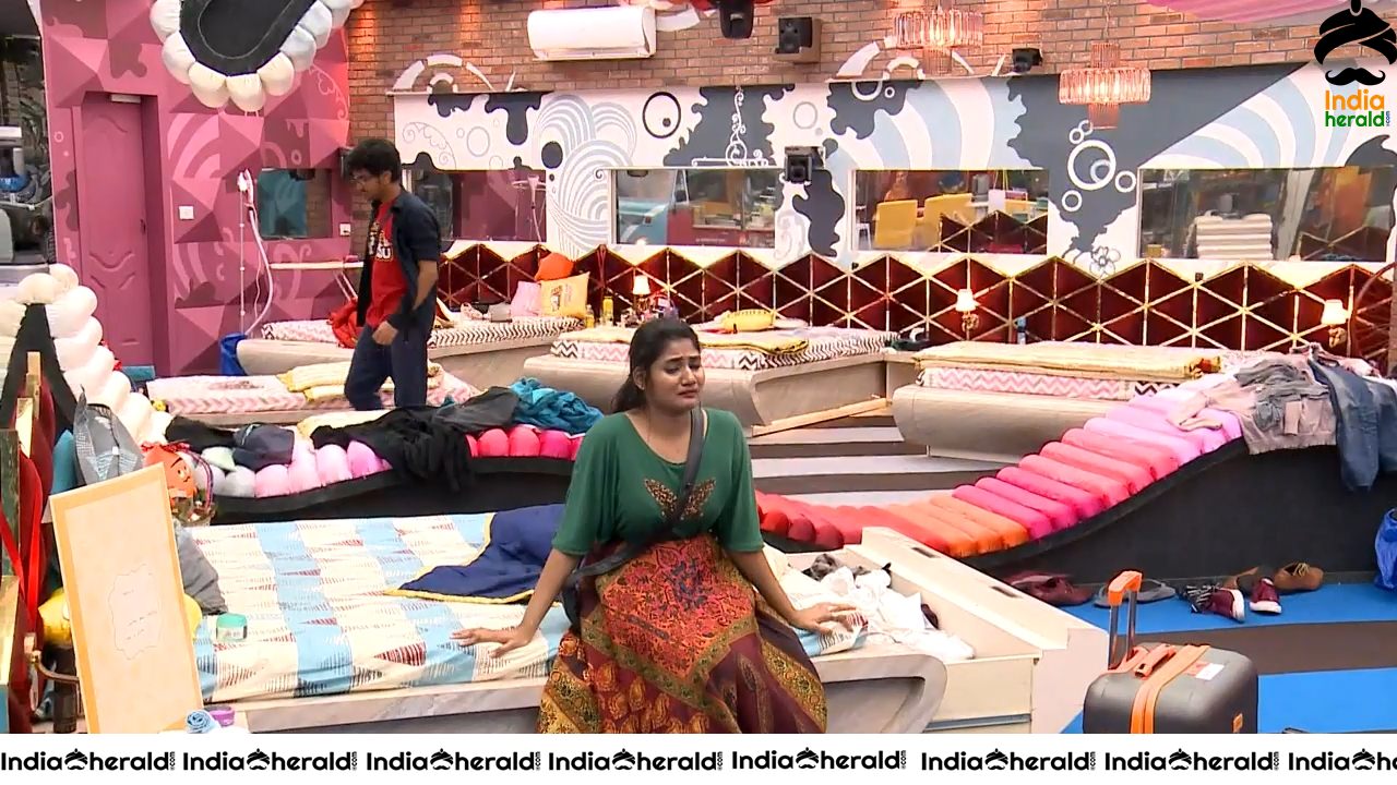 Bigg Boss Tamil Season 3 Day 95 Hot Wallpapers Set 2