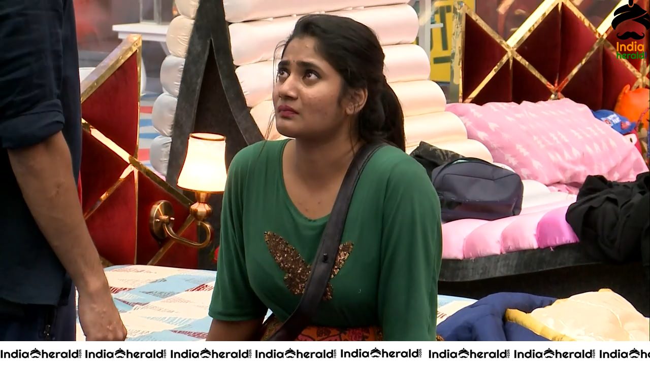 Bigg Boss Tamil Season 3 Day 95 Hot Wallpapers Set 2