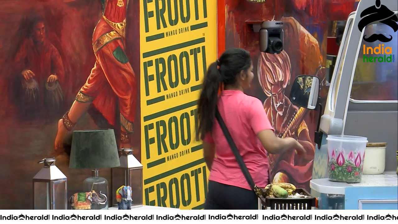 Bigg Boss Tamil Season 3 Day 96 Hot Wallpapers Set 3