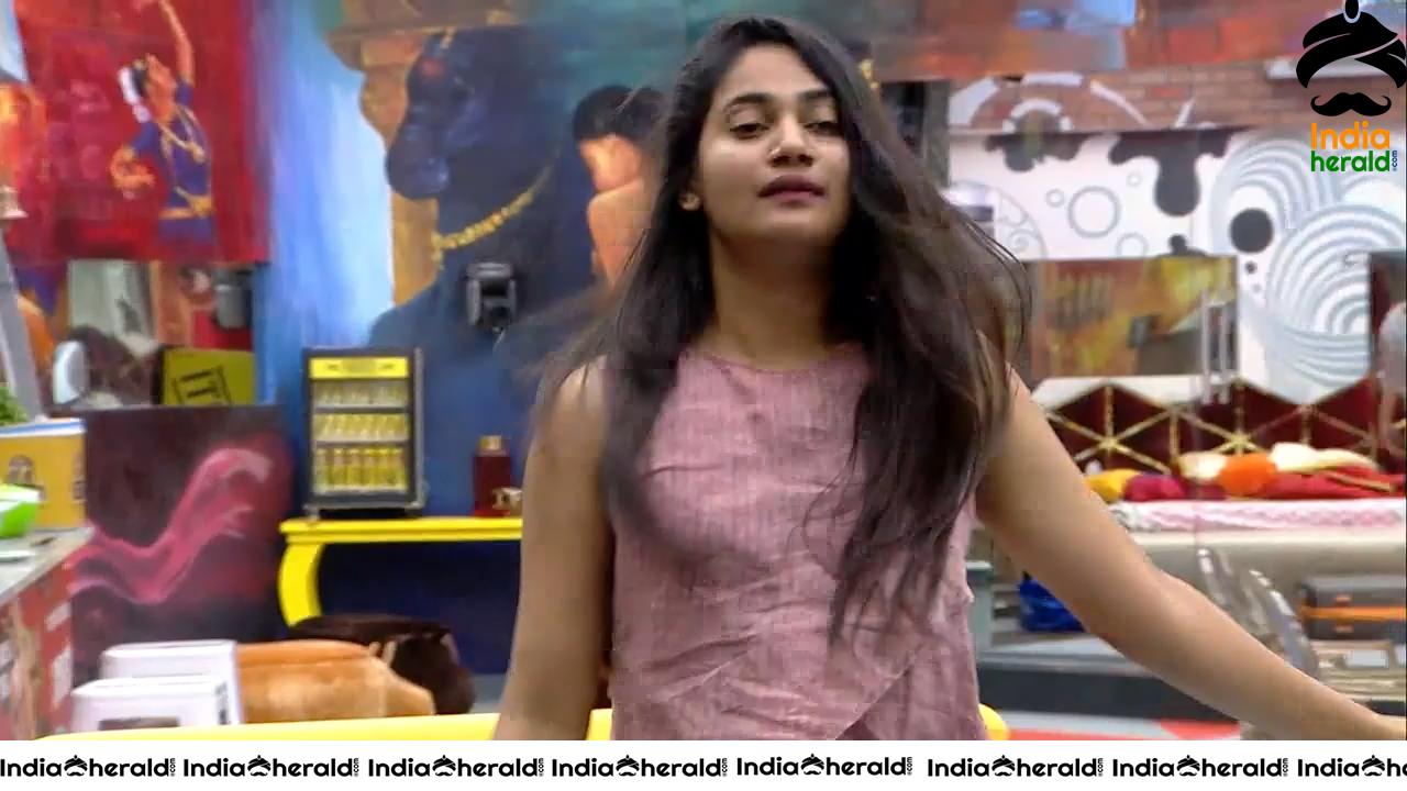 Bigg Boss Tamil Season 3 Day 97 Hot Wallpapers Set 1