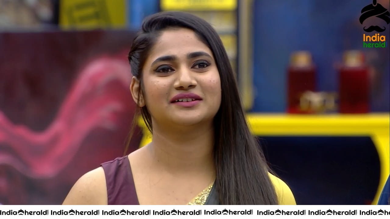 Bigg Boss Tamil Season 3 Day 97 Hot Wallpapers Set 4