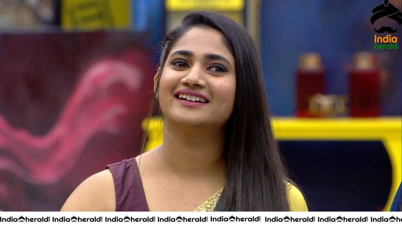 Bigg Boss Tamil Season 3 Day 97 Hot Wallpapers Set 4