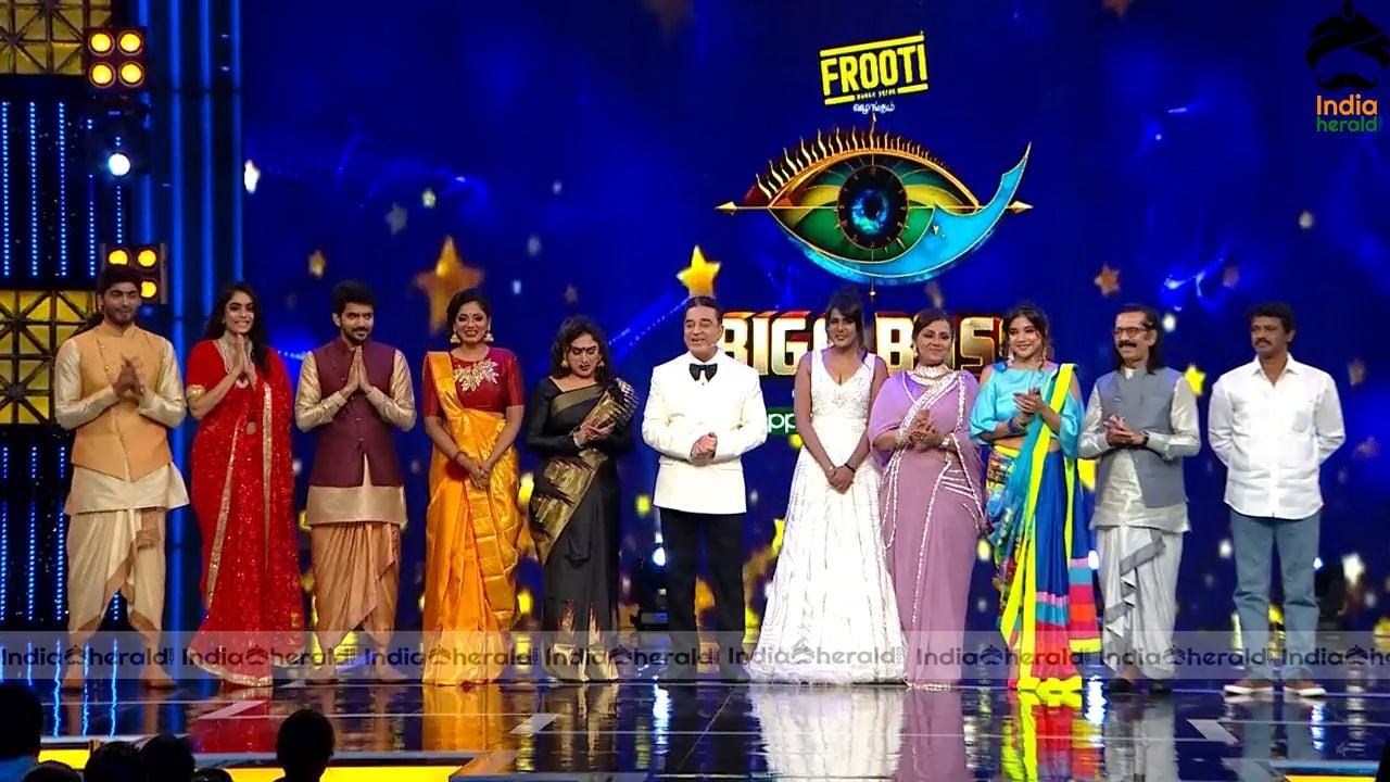 Bigg Boss Tamil Season 3 GRAND FINALE HOT WALLPAPERS Set 2