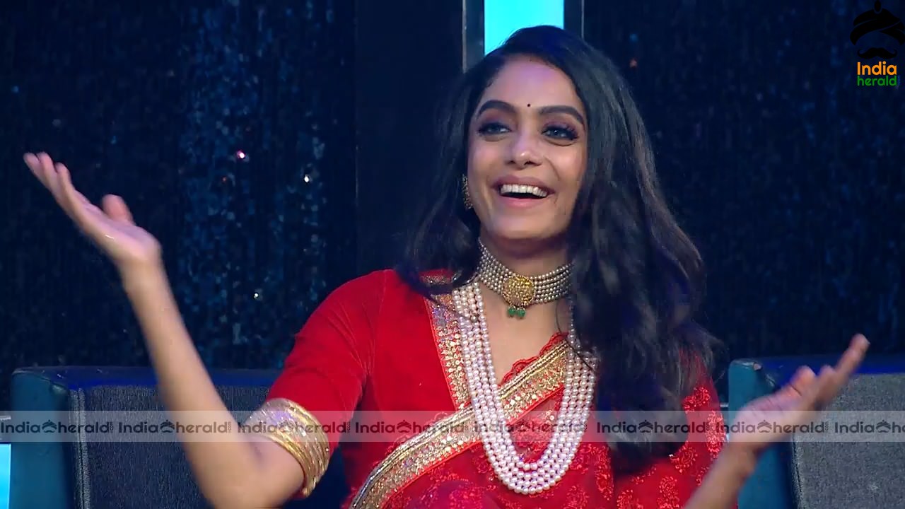Bigg Boss Tamil Season 3 GRAND FINALE HOT WALLPAPERS Set 3