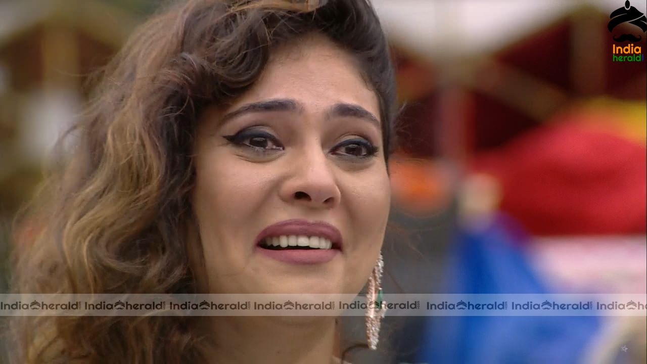 Bigg Boss Tamil Season 3 GRAND FINALE HOT WALLPAPERS Set 3