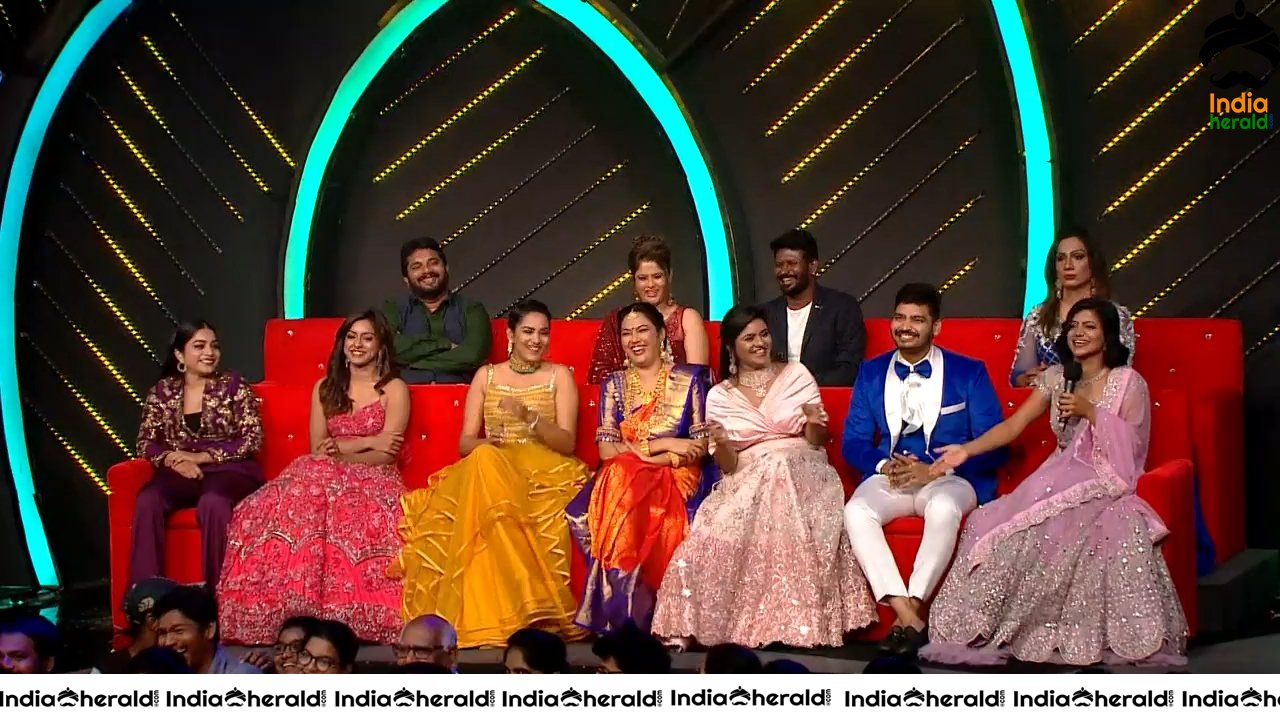 Bigg Boss Telugu Season 3 Day 105 Grand Finale Hot Wallpapers Set 1