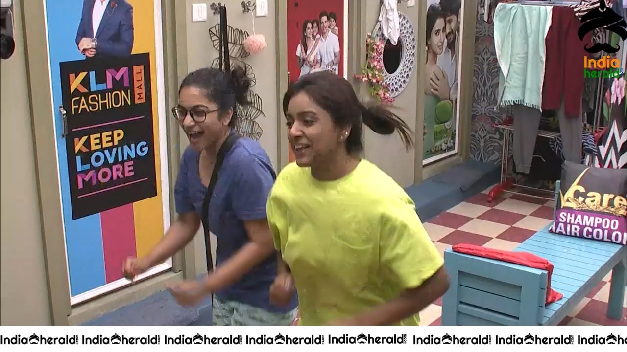 Bigg Boss Telugu Season 3 Day 54 Hot Wallpapers Set 1