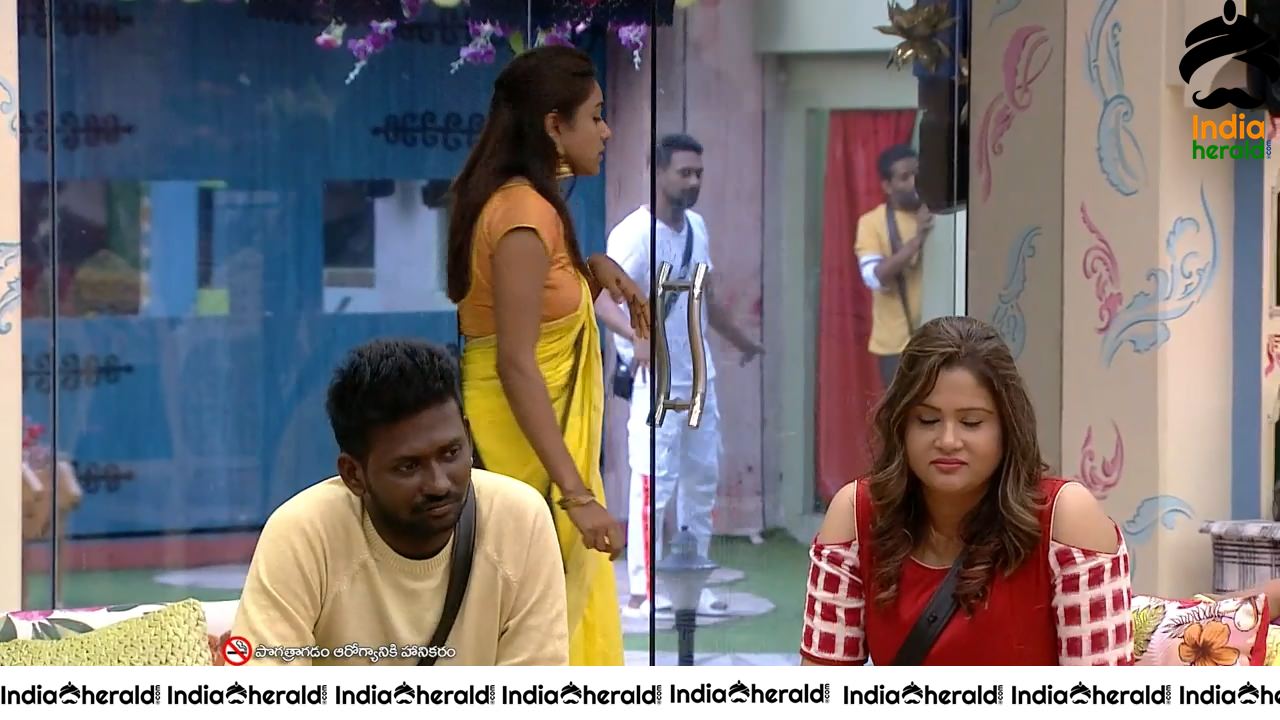 Bigg Boss Telugu Season 3 Day 54 Hot Wallpapers Set 1