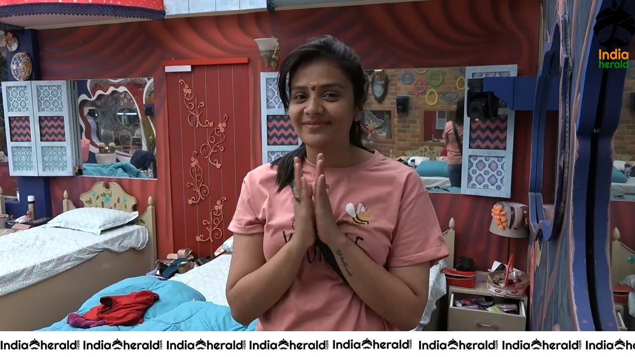 Bigg Boss Telugu Season 3 Day 55 Hot Wallpapers Set 1