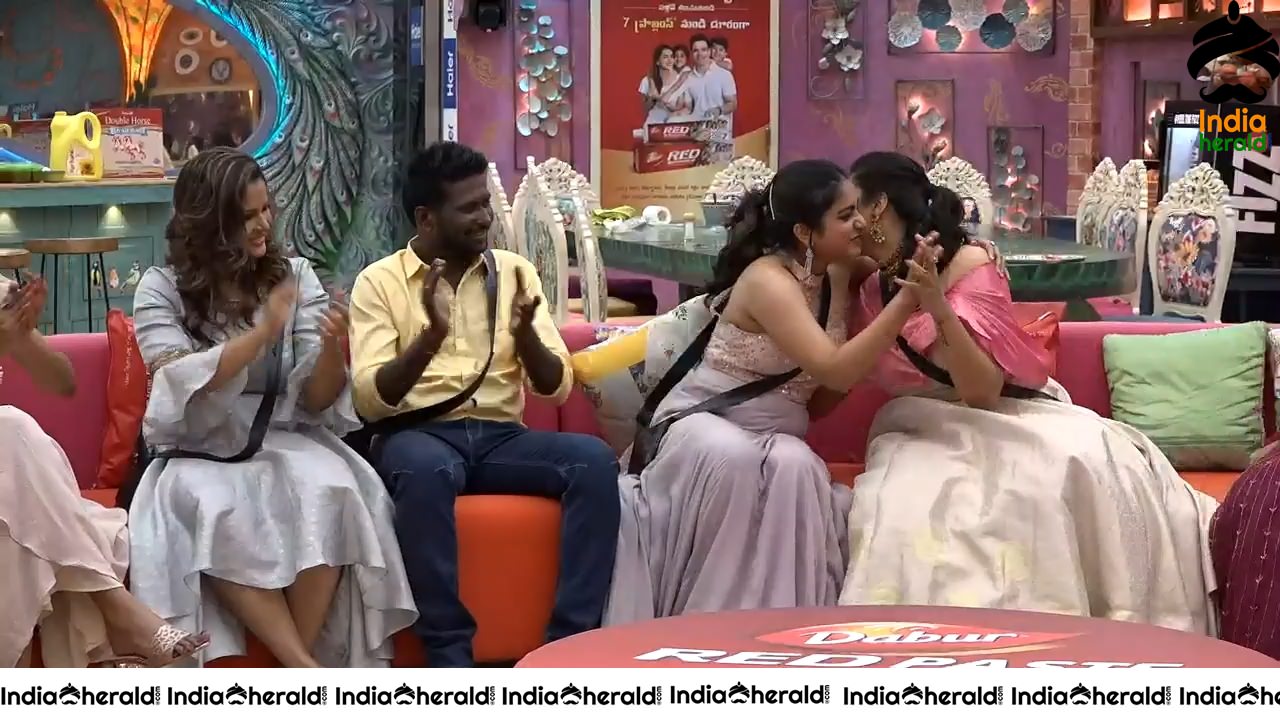 Bigg Boss Telugu Season 3 Day 56 Hot Wallpapers Set 3