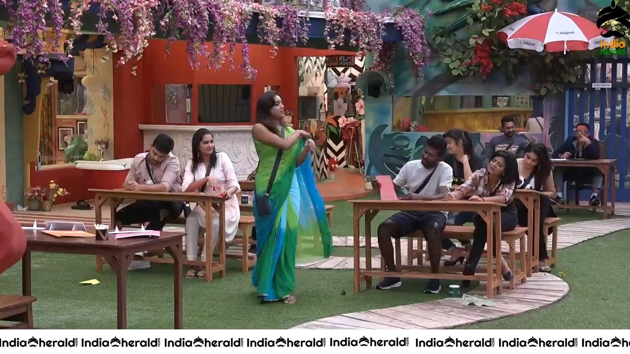 Bigg Boss Telugu Season 3 Day 58 Hot Wallpapers Set 3