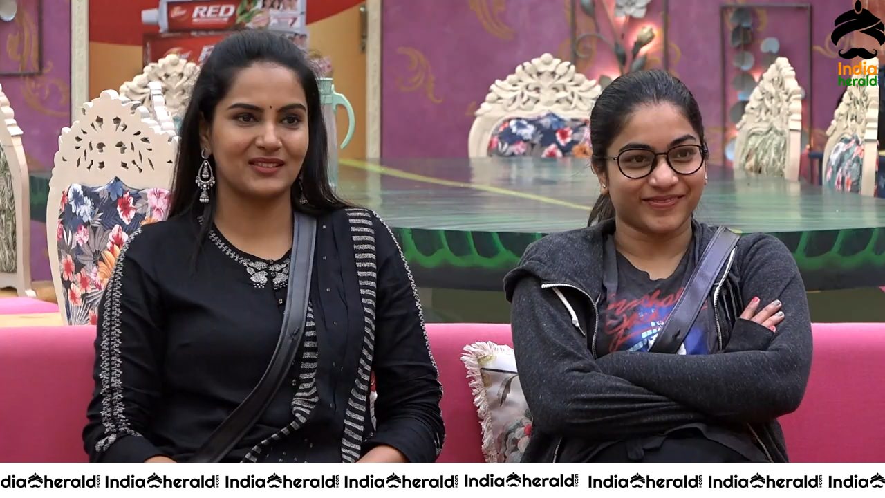 Bigg Boss Telugu Season 3 Day 60 Hot Wallpapers Set 4