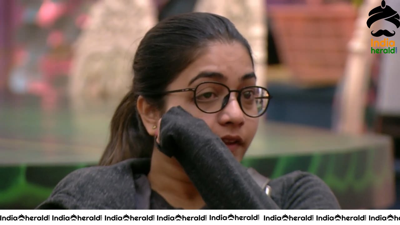 Bigg Boss Telugu Season 3 Day 61 Hot Wallpapers Set 1
