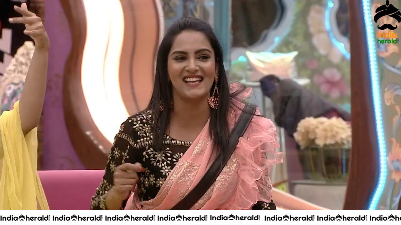 Bigg Boss Telugu Season 3 Day 63 Hot Wallpapers Set 2