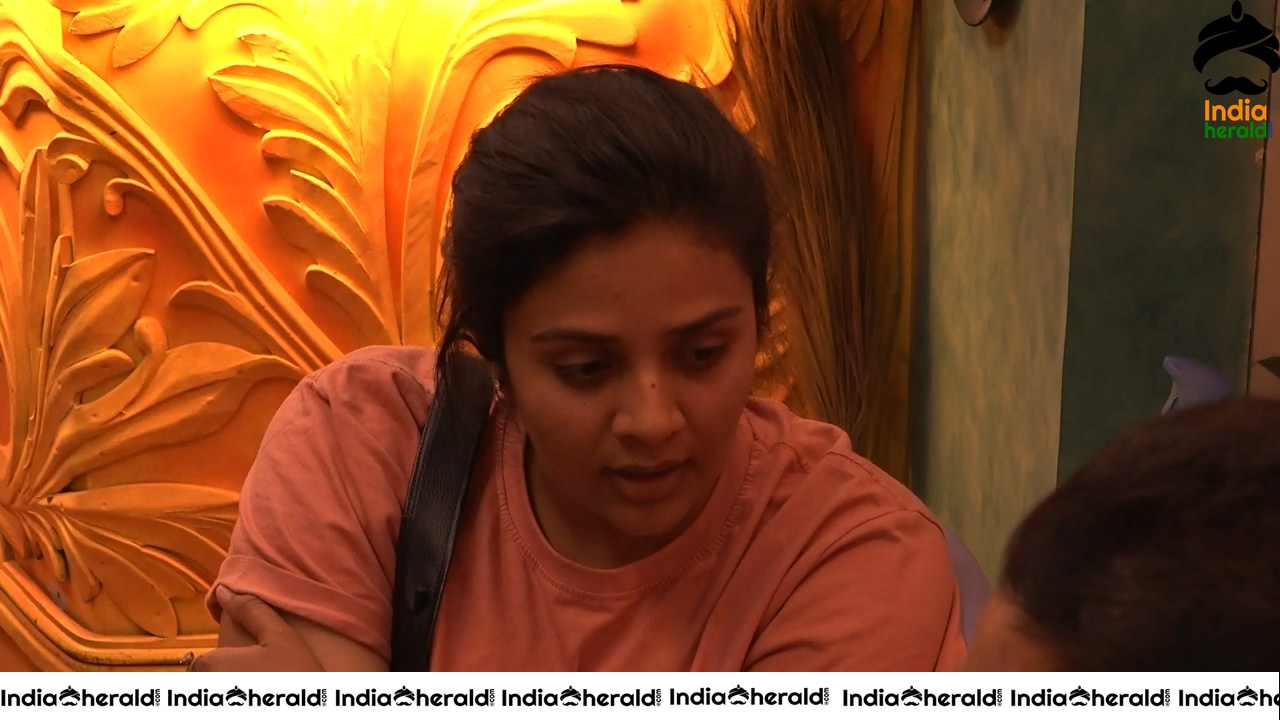 Bigg Boss Telugu Season 3 Day 65 Hot Wallpapers Set 1