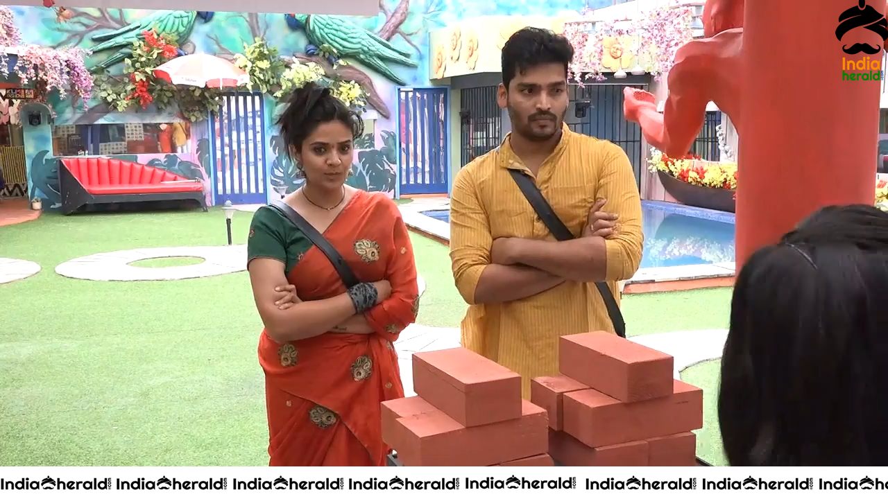 Bigg Boss Telugu Season 3 Day 67 Hot Wallpapers Set 1