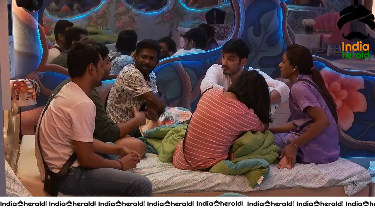 Bigg Boss Telugu Season 3 Day 68 Hot Wallpapers Set 1