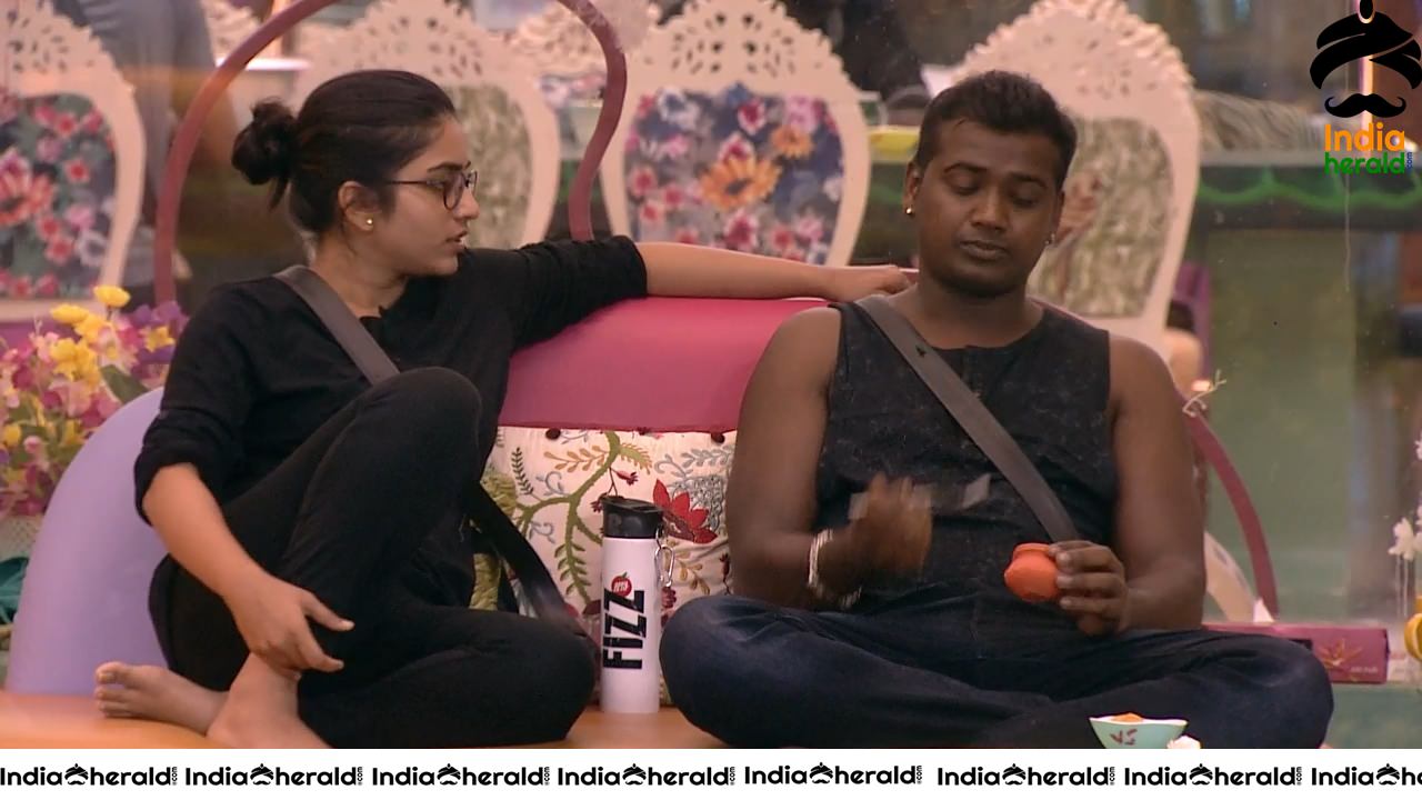 Bigg Boss Telugu Season 3 Day 69 Hot Wallpapers Set 2