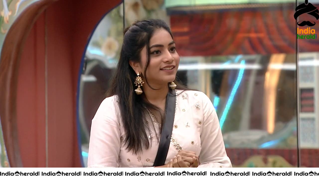 Bigg Boss Telugu Season 3 Day 69 Hot Wallpapers Set 2