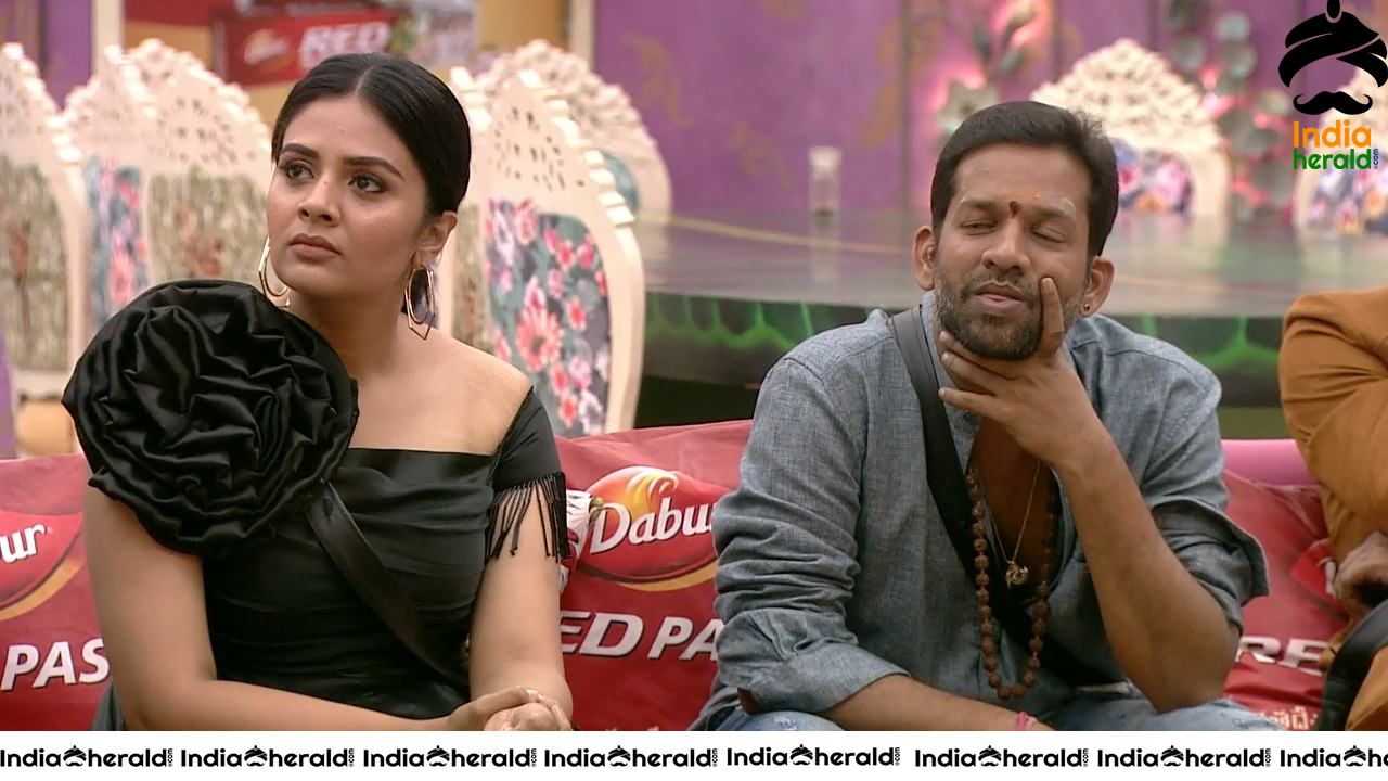 Bigg Boss Telugu Season 3 Day 69 Hot Wallpapers Set 3