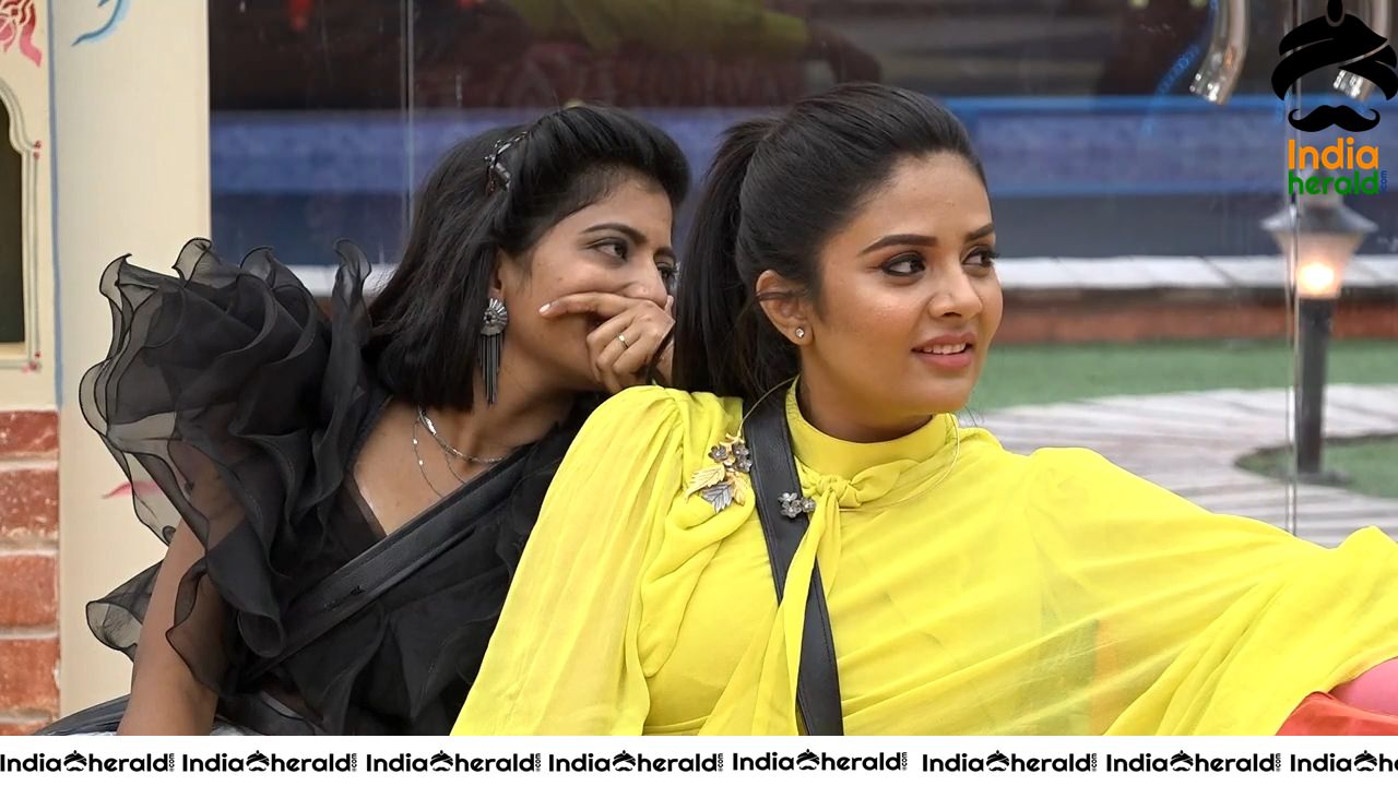 Bigg Boss Telugu Season 3 Day 70 Hot Wallpapers Set 2