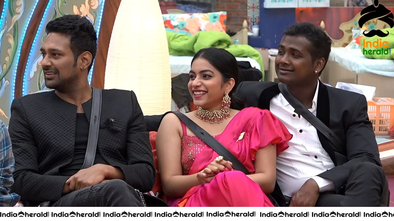 Bigg Boss Telugu Season 3 Day 70 Hot Wallpapers Set 2