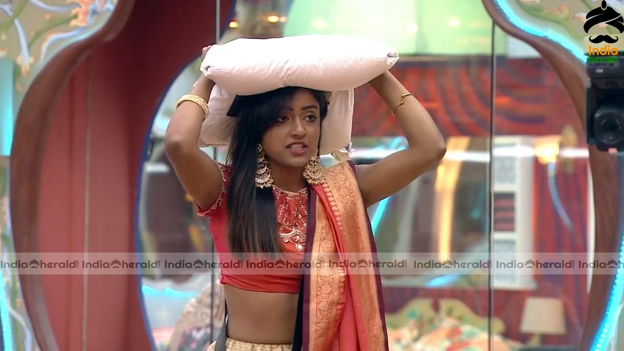 Bigg Boss Telugu Season 3 Day 76 Hot Wallpapers Set 3