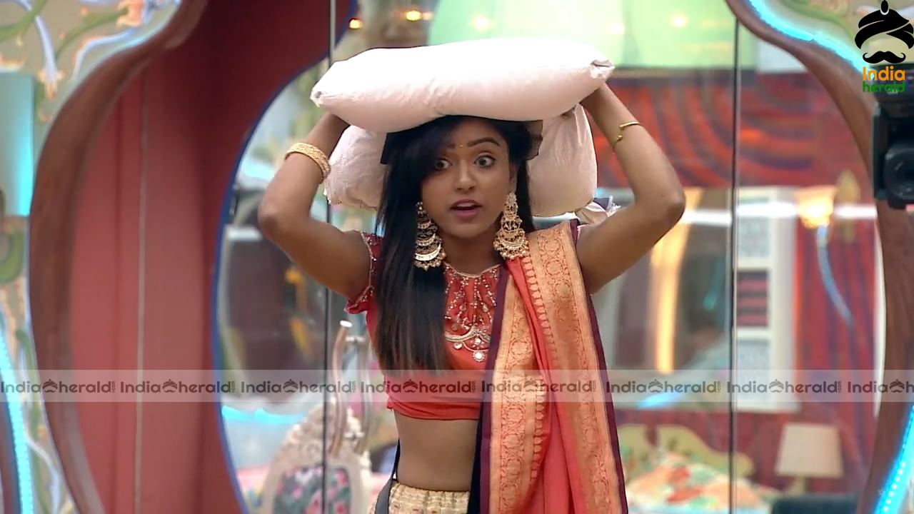Bigg Boss Telugu Season 3 Day 76 Hot Wallpapers Set 3