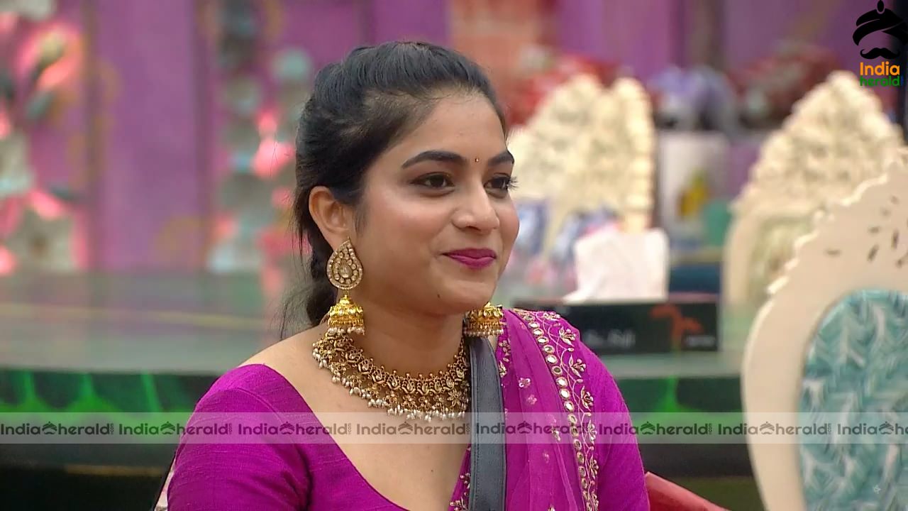 Bigg Boss Telugu Season 3 Day 77 Hot Wallpapers Set 1