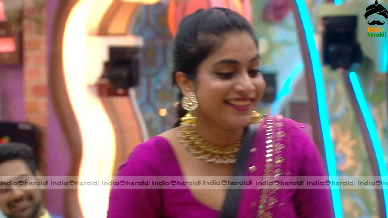 Bigg Boss Telugu Season 3 Day 77 Hot Wallpapers Set 1
