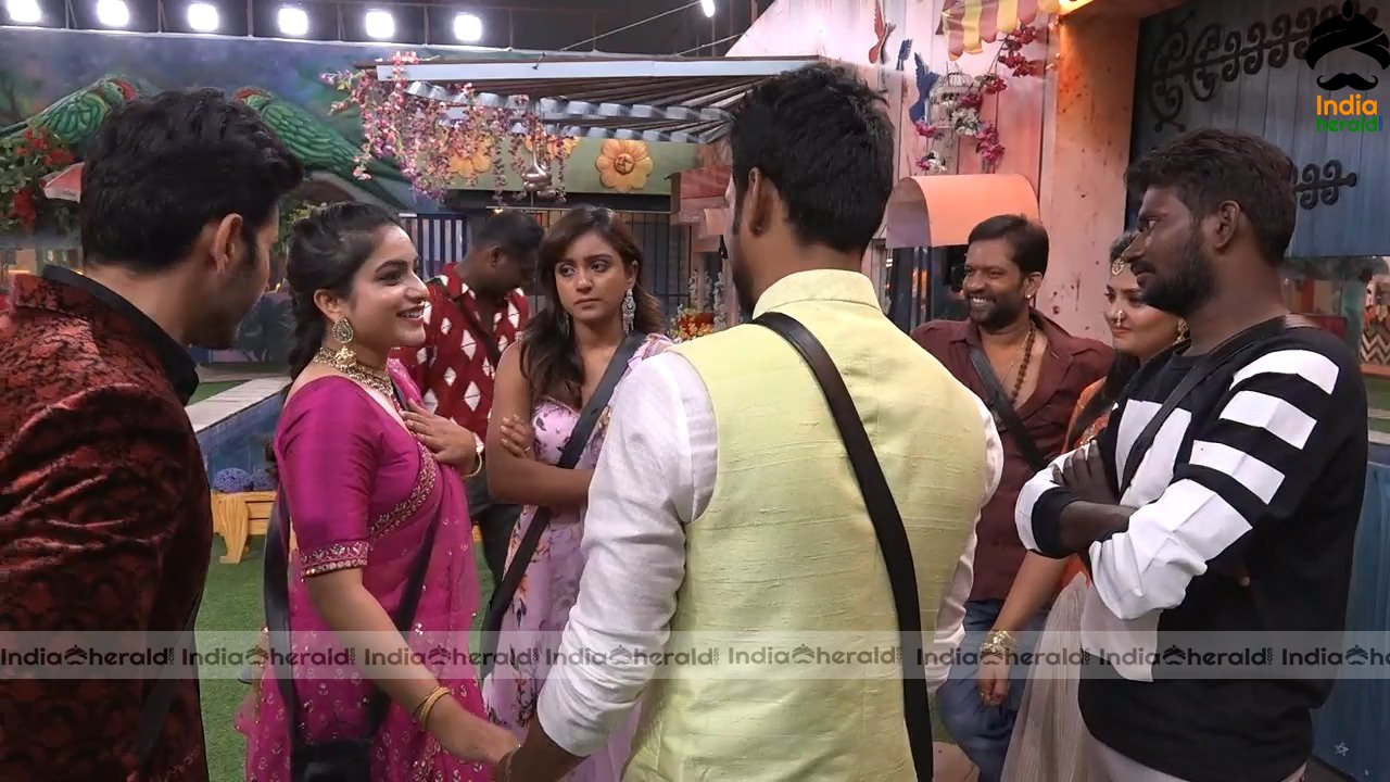 Bigg Boss Telugu Season 3 Day 77 Hot Wallpapers Set 3