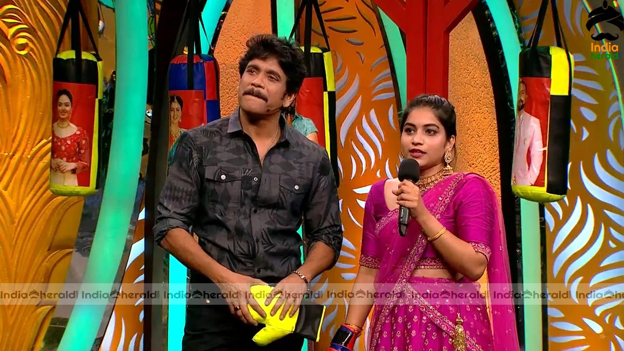 Bigg Boss Telugu Season 3 Day 77 Hot Wallpapers Set 4