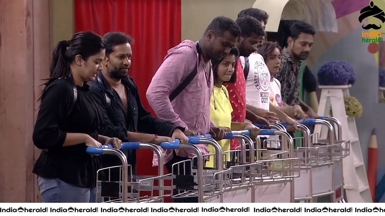 Bigg Boss Telugu Season 3 Day 78 Hot Wallpapers Set 3