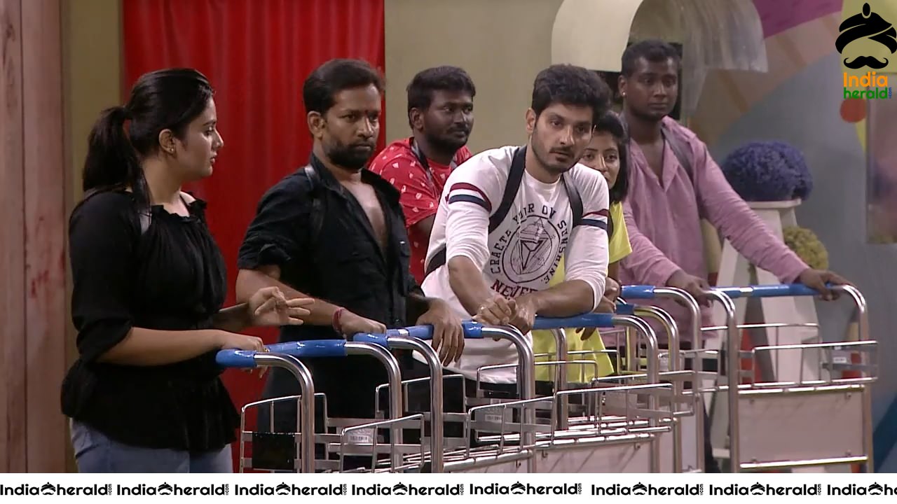 Bigg Boss Telugu Season 3 Day 78 Hot Wallpapers Set 3