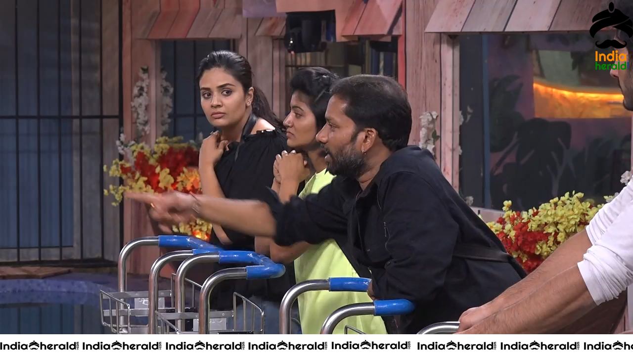 Bigg Boss Telugu Season 3 Day 78 Hot Wallpapers Set 4