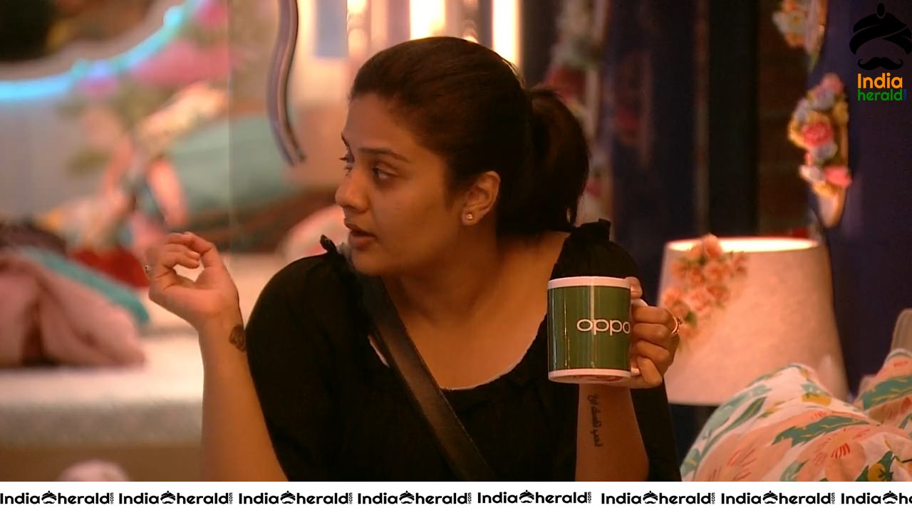 Bigg Boss Telugu Season 3 Day 78 Hot Wallpapers Set 5