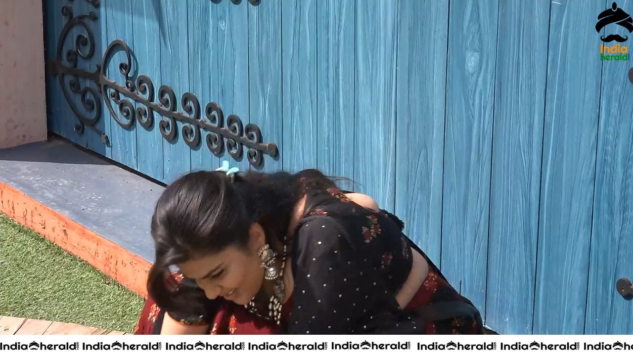 Bigg Boss Telugu Season 3 Day 79 Hot Wallpapers Set 5