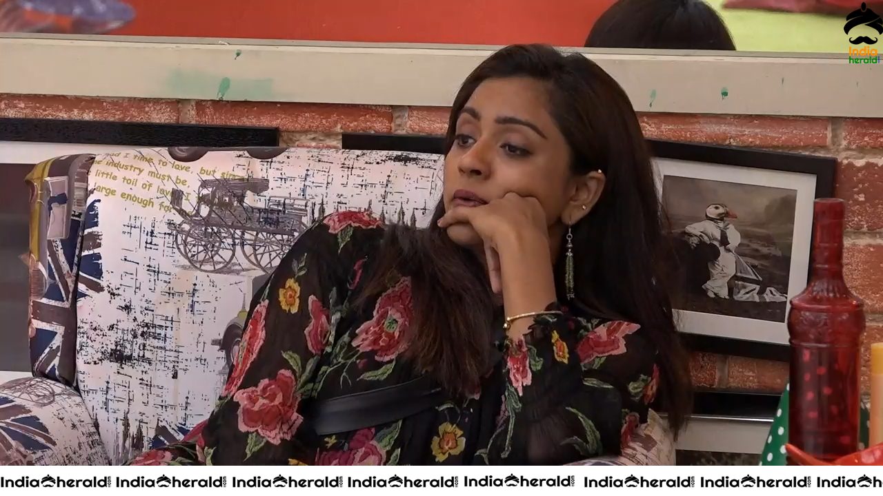 Bigg Boss Telugu Season 3 Day 81 Hot Wallpapers Set 5