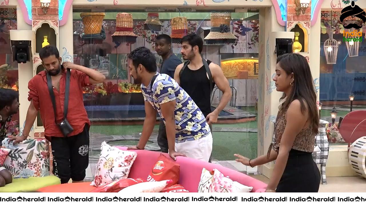 Bigg Boss Telugu Season 3 Day 82 Hot Wallpapers Set 2