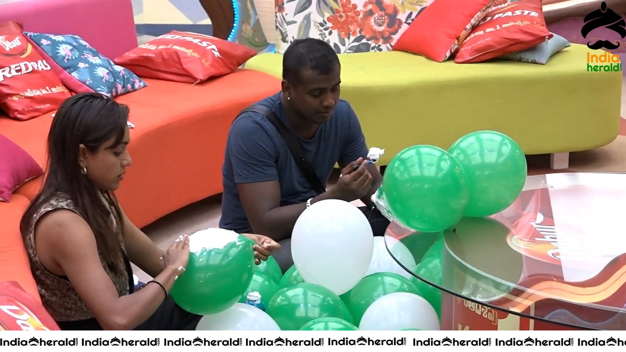 Bigg Boss Telugu Season 3 Day 82 Hot Wallpapers Set 2