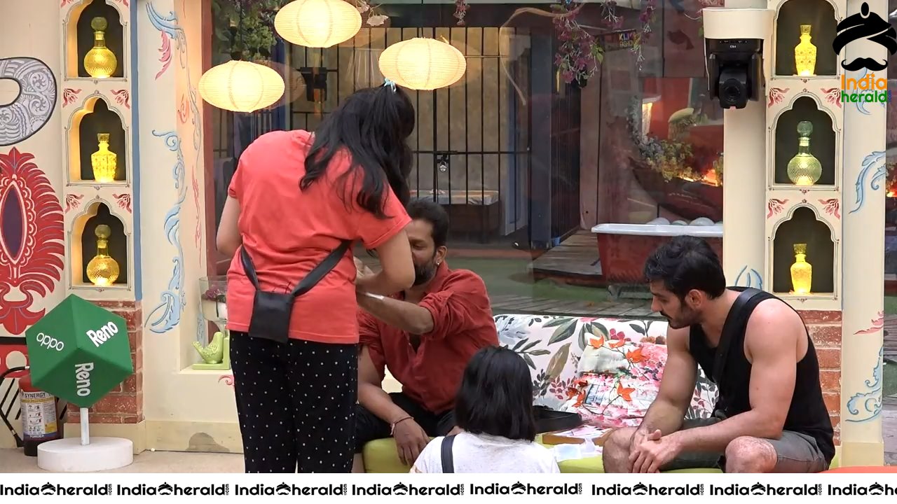 Bigg Boss Telugu Season 3 Day 82 Hot Wallpapers Set 2