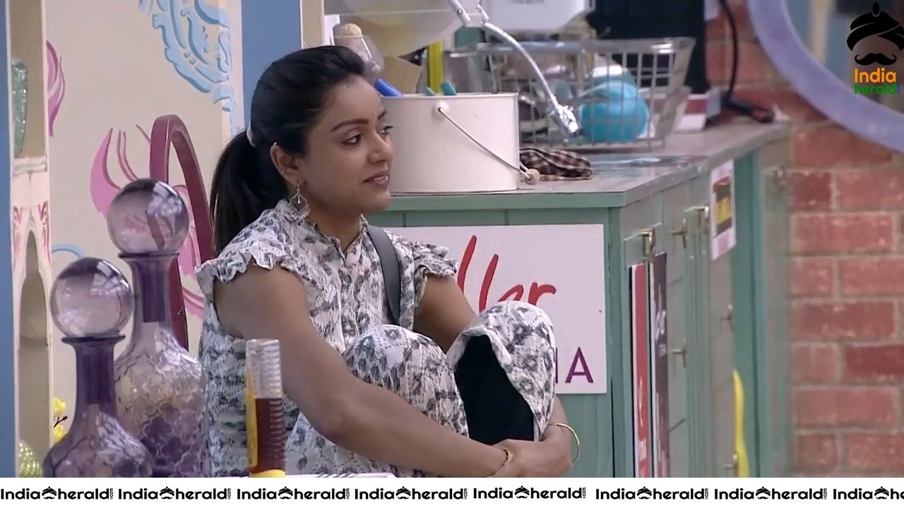 Bigg Boss Telugu Season 3 Day 83 Hot Wallpapers Set 1